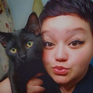 Meet your Posher, Simone